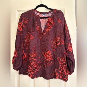 NWT Old Navy maroon and orange floral blouse